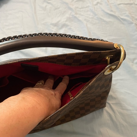 Louis Vuitton Purse/bag. - Picture 5 of 10